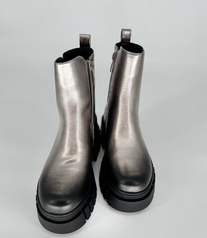 Boots Plateau Sohle silber