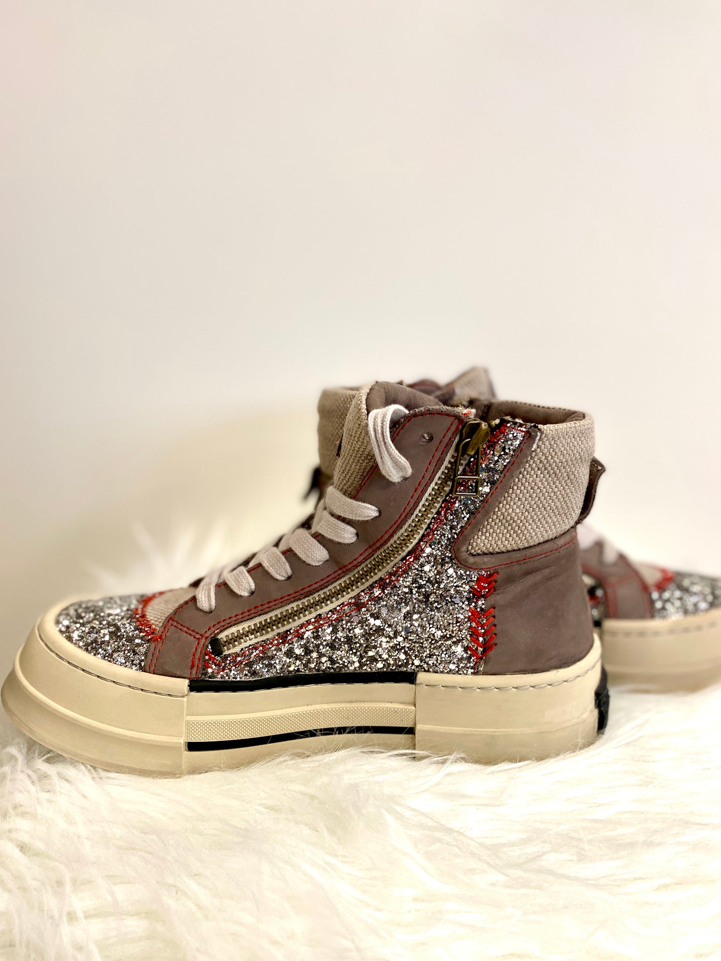 Sneaker mit Glitzerdetails Champain  Rebecca White X52-6