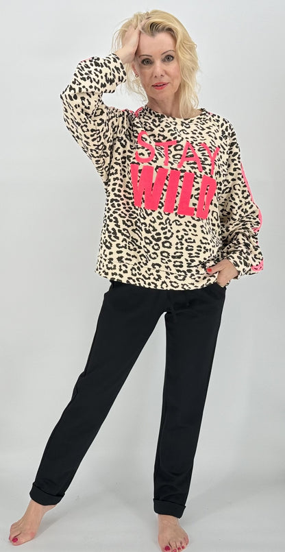 Sweatshirt "Stay Wild" leo/pink