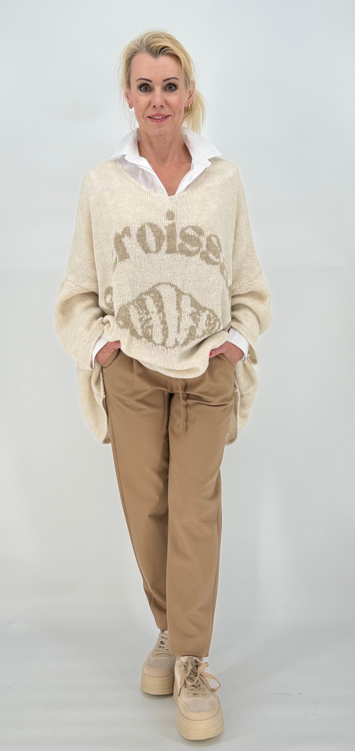 Pullover "Croissant" beige