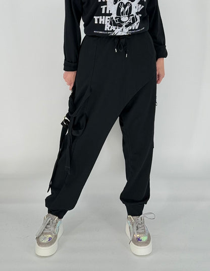 Baggy Hose schwarz mit vielen Details