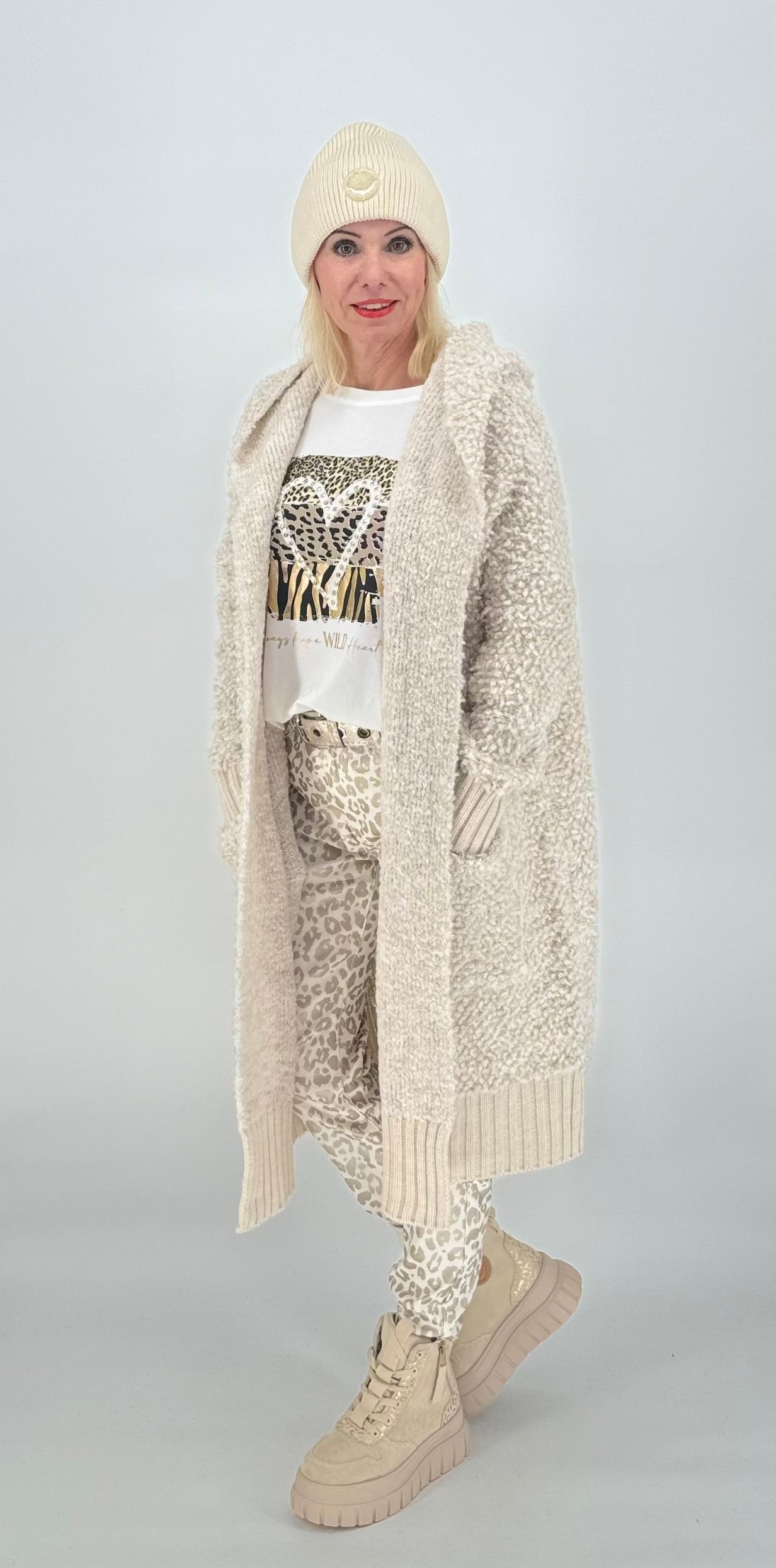 Strickjacke Bouclé hellbeige