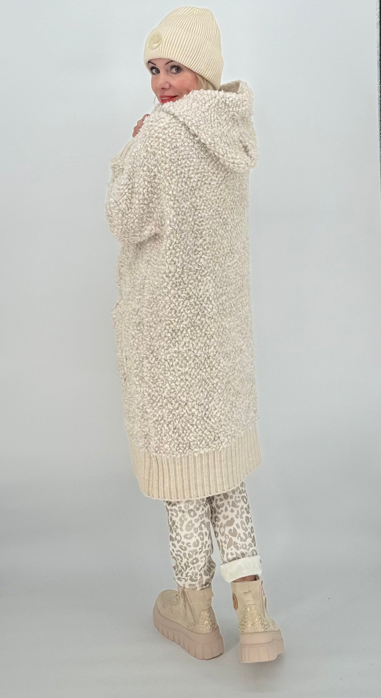 Strickjacke Bouclé hellbeige