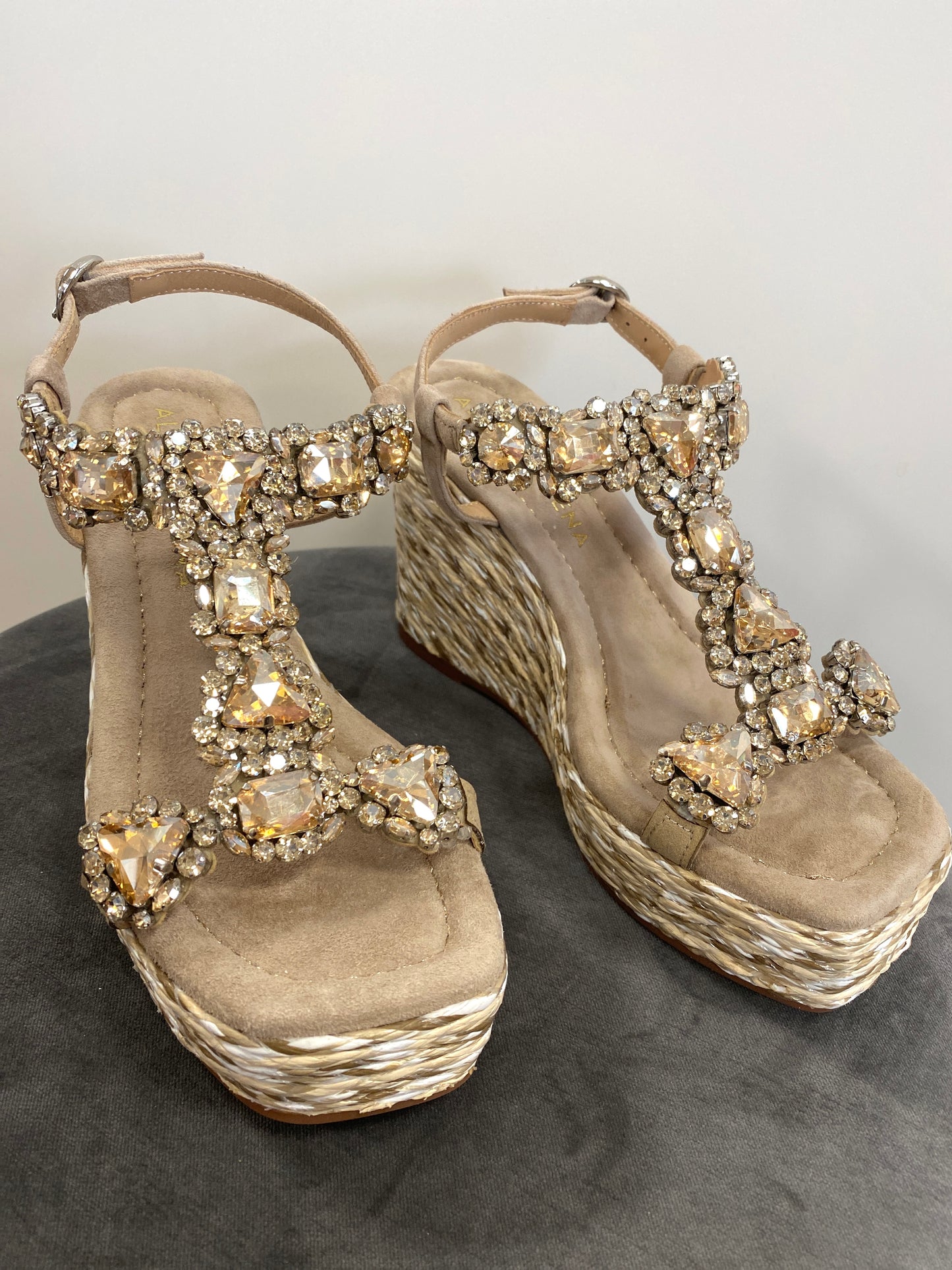 Damen-Sandalen mit Steinen ALMA EN PENA V240962